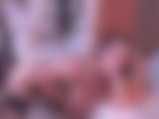 Live cam show with Joannee - Mature on CamSodaAdn