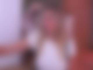 Live cam show with Joannee - Ass Clapping on Camsoda
