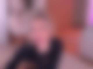 Live cam show with Joannee - Fetish on AdultVida.com