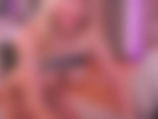 Joannee's Live Sex Cam Show
