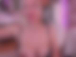 Joannee's Live Sex Cam Show