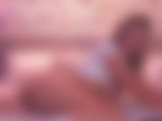 Joannee's Live Sex Cam Show
