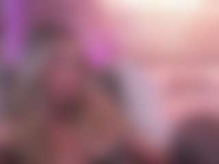 Joannee's Live Sex Cam Show