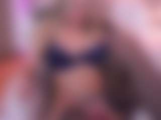Joannee's Live Sex Cam Show
