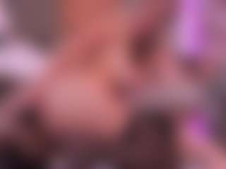 Pokaz na żywo z Joannee - Lush Blonde Hair na Camsoda