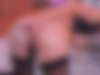 Joannee's Live Sex Cam Show