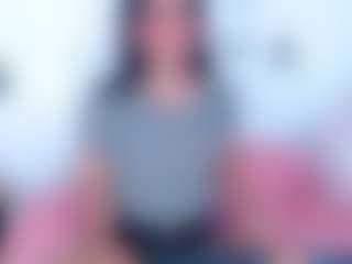 Live cam show with KAREN SOFIA - English on UwU Esports