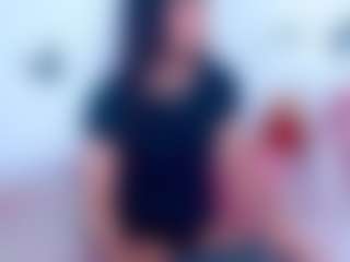 Live cam show with KAREN SOFIA - Big Balls on CamClone