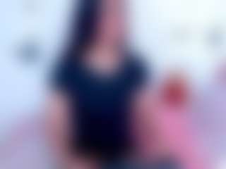 Live cam show with KAREN SOFIA - Black Hair on Camsoda