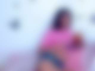 Live cam show with KAREN SOFIA - Black Hair on Camsoda