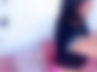 Live cam show with KAREN SOFIA - Black Hair on Camsoda