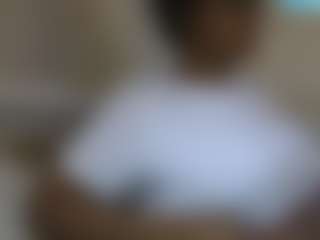 PrettyLightskin's Live Sex Cam Show