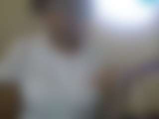 PrettyLightskin's Live Sex Cam Show