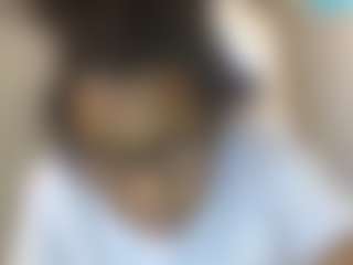 PrettyLightskin's Live Sex Cam Show