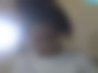 Live cam show with PrettyLightskin - Ebony on Chatstar | united states