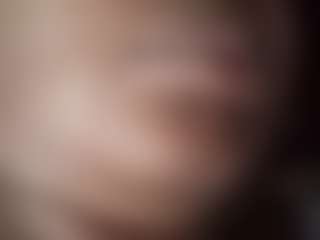 Live cam show with PrettyLightskin - Hairy Pussy on madthumbs