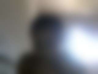 PrettyLightskin's Live Sex Cam Show
