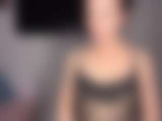 Live cam show with RachelBeauty - Living Room on Camsoda
