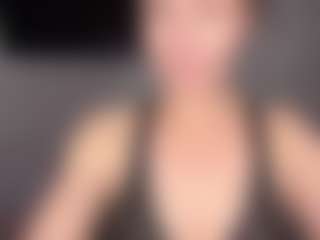 Live cam show with RachelBeauty - Petite MILF on sexylive.show