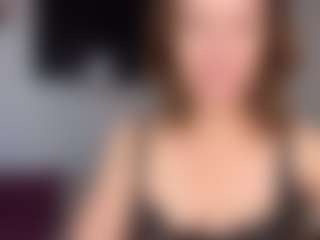 Live cam show with RachelBeauty - Living Room on liverealitysex.com