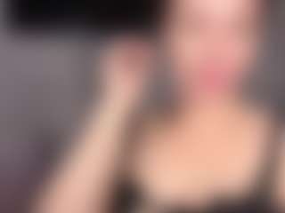 Live cam show with RachelBeauty - Living Room on Camsoda