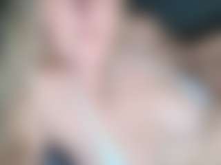 ScarlettRose72's Live Sex Cam Show