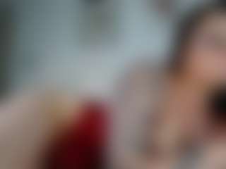 IngAiden MILF webcam performer live streaming