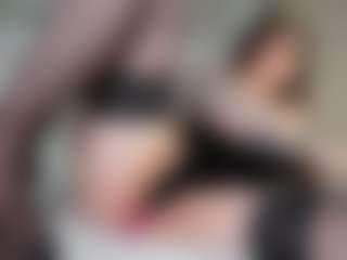 IngAiden MILF webcam performer live streaming