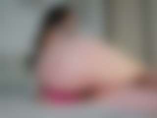 IngAiden MILF webcam performer live streaming