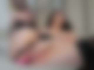 IngAiden MILF webcam performer live streaming
