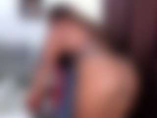 ashleylovexx's Live Sex Cam Show