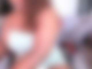 ashleylovexx's Live Sex Cam Show