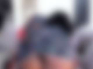 ashleylovexx's Live Sex Cam Show