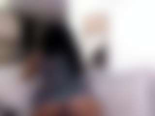 ashleylovexx's Live Sex Cam Show