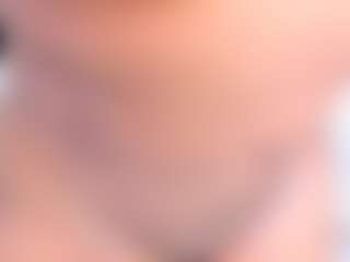 ashleylovexx's Live Sex Cam Show