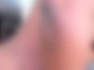 ashleylovexx's Live Sex Cam Show