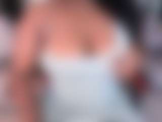 ashleylovexx's Live Sex Cam Show