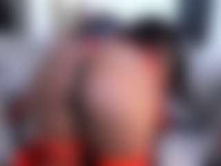 ashleylovexx MILF webcam performer live streaming