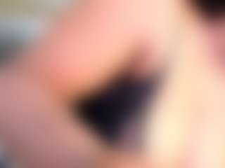 ashleylovexx's Live Sex Cam Show
