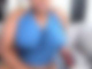 ashleylovexx's Live Sex Cam Show