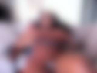 ashleylovexx's Live Sex Cam Show
