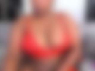 ashleylovexx's Live Sex Cam Show
