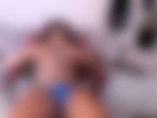 ashleylovexx's Live Sex Cam Show