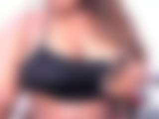 ashleylovexx's Live Sex Cam Show