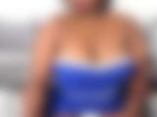 ashleylovexx's Live Sex Cam Show