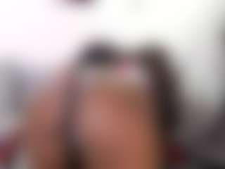 Live cam show with ashleylovexx - Black MILF on Adult Interactions