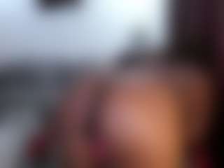 ashleylovexx's Live Sex Cam Show