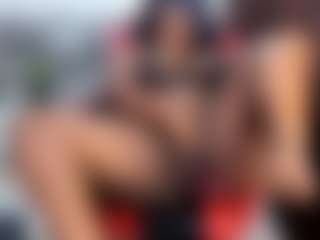 ashleylovexx's Live Sex Cam Show