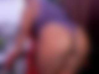 ashleylovexx's Live Sex Cam Show