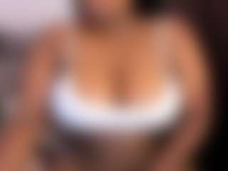 ashleylovexx's Live Sex Cam Show
